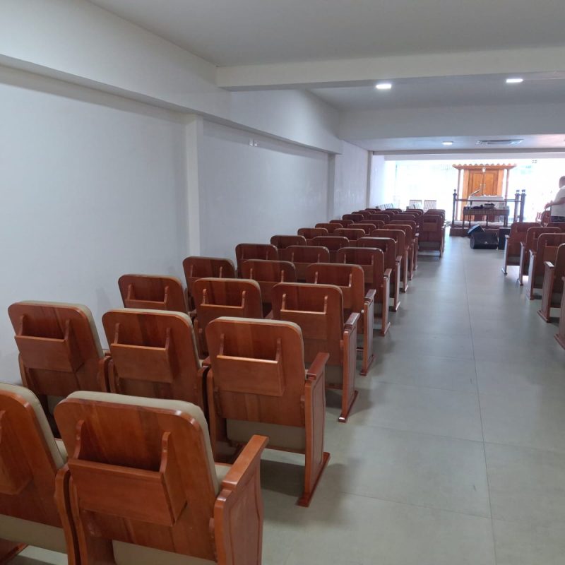 POLTRONAS SINAGOGA - OSASCO SP